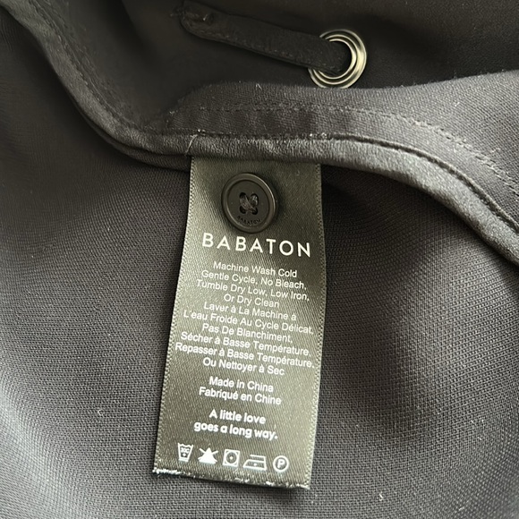 Aritzia Babaton Power Hip Black Blazer Tab Roll up Sleeve - Picture 12 of 13